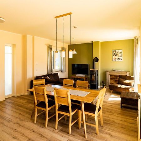 Luxusferienhaus Fuchsbau - Mit Netflix, Playstation, Sauna, Sportraum Und Kamin Zirchow Δωμάτιο φωτογραφία